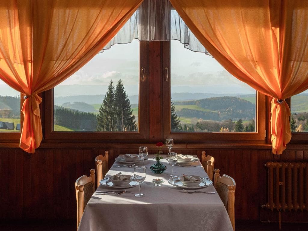 Výhled na Broumovské stěny